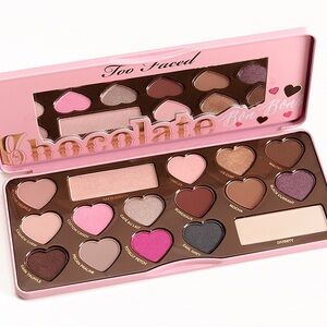 RARE + NIB Too Faced Chocolate Bon Bons Palette 💕🍬